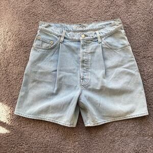 MOTHER Snacks Fun Dip Pleated Shorts